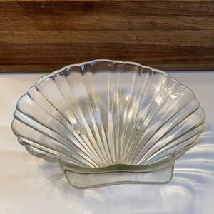 Large Vintage Glass Shell Plate 10.5" Clear Footed‎ Bowl Coastal Decor